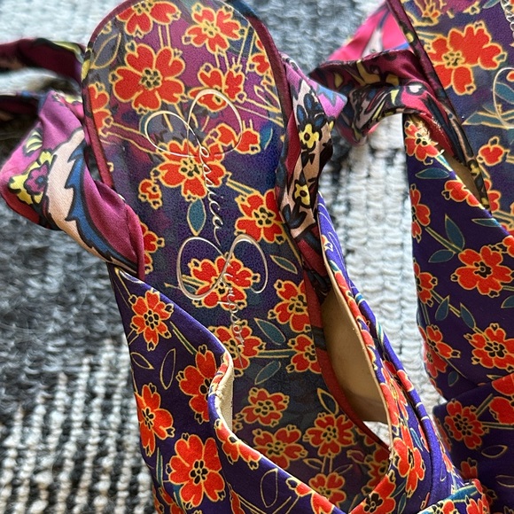 Jessica Simpson Jestella Knotted Scarf Tie Pumps - Picture 6 of 12